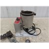 Image 2 : Lee Infinite 500 Watt Soldering Melt Pot with Handled Molds