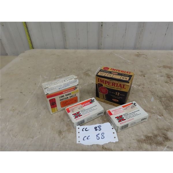 12 Gauge Ammo ; 32 Rounds 2 3/4  + 8 Rounds Rifled Slugs - Total 40 