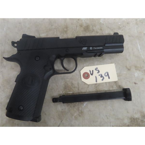 ST1 Duty One BB Hand Gun with 2 Magazines