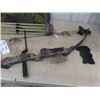 Image 3 : White Tail Bear Compound Bow with Arrows