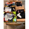 Image 1 : Lote #4121 - Costco/Target Clothes