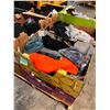 Image 8 : Lote #4121 - Costco/Target Clothes