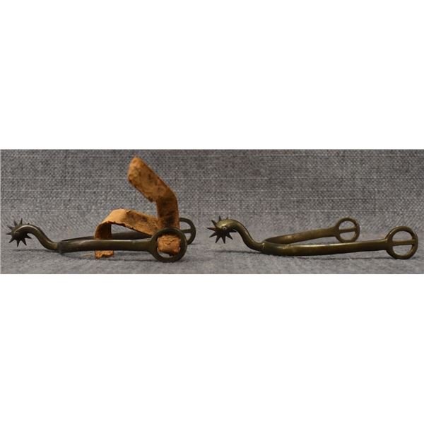 ANTIQUE CHILDRENS SPURS