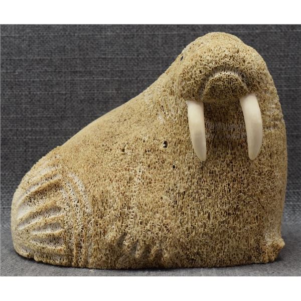 ESKIMO INDIAN BONE SCULPTURE