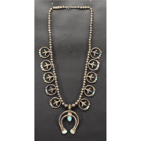 NAVAJO INDIAN NECKLACE