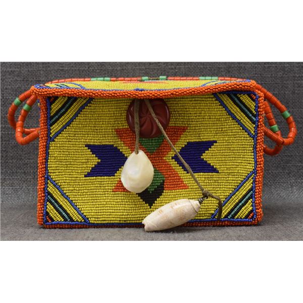 PLAINS INDIAN BEADED BOX