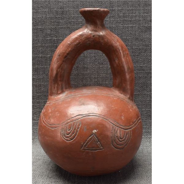 PRECOLMNIAN STYLE STURIP POT