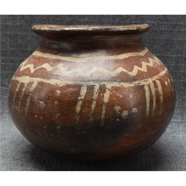 PRECOLUMBIAN POTTERY BOWL