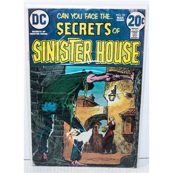 766) DC COMICS SECRETS OF HAUNTED HOUSE #10