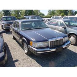  1990 LINCOLN TOWN CAR - 138,790 Exmt