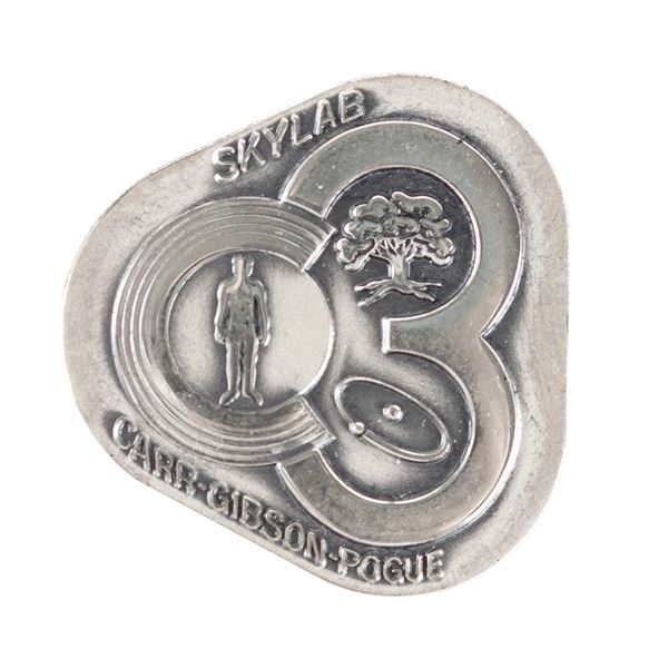 Tom Stafford's Skylab 4 Robbins Medallion