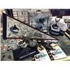 Image 1 : VANCOUVER CANUCKS COLLECTIBLES LOT