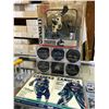 Image 1 : VANCOUVER CANUCKS COLLECTIBLES LOT