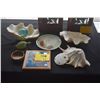 Image 1 : COLLECTION OF SEA SHELLS, SMALL FISHING FLOAT, FISH TRIVET, TORCH GINGER PLATE & TURTLE BOX (11 PCS)