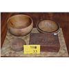 Image 1 : COLLECTION OF WOOD BOWLS & CARVED BOX (4 PCS)