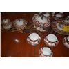 Image 8 : LARGE SET ROYAL CROWN DERBY CHINA W/SERVING DISHES, PLATTERS, PLATES, BOWLS, CUPS & SAUCERS (141 PCS