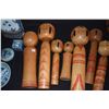Image 2 : COLLECTION OF JAPANESE KOKESHI DOLLS (8 PCS)