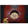 Image 8 : UKULELE'S (KAMAKA-NEEDS REPAIR & LEOLANI) W/1 CASE (2 PCS)