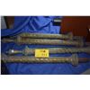 Image 1 : VINTAGE BRASS STANCHIONS (4 PCS)
