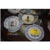 Image 1 : HENRIOT QUIMPER PEDESTAL BOWL & PLATES (3 PCS)