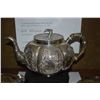 Image 2 : CHINESE SILVER 3 PIECE TEA SET MARKED LUEN WO SHANGHAI, LATE 19TH CENTURY (1,095 G) (DOES NOT INCLUD