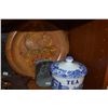 Image 2 : MIXED LOT: SPODE TEA CANISTER, BELL, COMPASS, PITCHER, TRAY, BOOKENDS, ETC. (10 PCS)