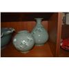 Image 2 : CELADON VASES & BOWL (3 PCS)