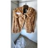 Image 1 : Saks Ladies Vintage Fur Coat Size Small