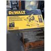 Image 1 : Dewalt 12" Compound Mitre Saw