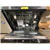 Image 2 : GENERAL ELECTRIC GPT225S3 STAINLESS STEEL / BLACK MOBILE ELECTRIC DISHWASHER