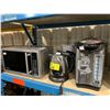 Image 1 : 2 STAINLESS STEEL ELECTRIC HOT WATER DISPENSERS, 2 STAINLESS STEEL ELECTRIC KETTLES, WATER FILTER