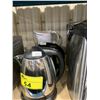 Image 3 : 2 STAINLESS STEEL ELECTRIC HOT WATER DISPENSERS, 2 STAINLESS STEEL ELECTRIC KETTLES, WATER FILTER
