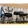 Image 2 : 3 MOBILE COMMERCIAL ADJUSTABLE GAS LIFT SPA STOOLS, GREY ADJUSTABLE OFFICE CHAIR, CREAM FOLDING