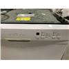 Image 2 : GENERAL ELECTRIC GBF630SGL0WW WHITE / STAINLESS STEEL BUILT IN FRONT CONTROL DISHWASHER