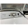 Image 2 : INSIGNIA NS-FDRE67WH8A-C WHITE SENSOR DRY FRONT LOAD ELECTRIC DRYER