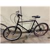 Image 2 : 2 BIKES: NO NAME BLACK 24 SPEED CLASSIC STYLE ROAD BIKE ( NEEDS REPAIR BRAKES ) & NO NAME GREEN