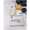 Image 2 : Minolta 7000 Maxxum 35mm SLR Camera Package