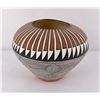 Image 1 : Acoma Pueblo Indian Pottery Pot