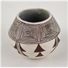 Image 2 : Acoma Pueblo Indian Pottery Pot