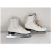 Image 1 : Vintage Ice Skates