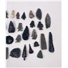 Image 6 : Collection of Ancient Indian Arrowhead Points