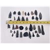Image 7 : Collection of Ancient Indian Arrowhead Points
