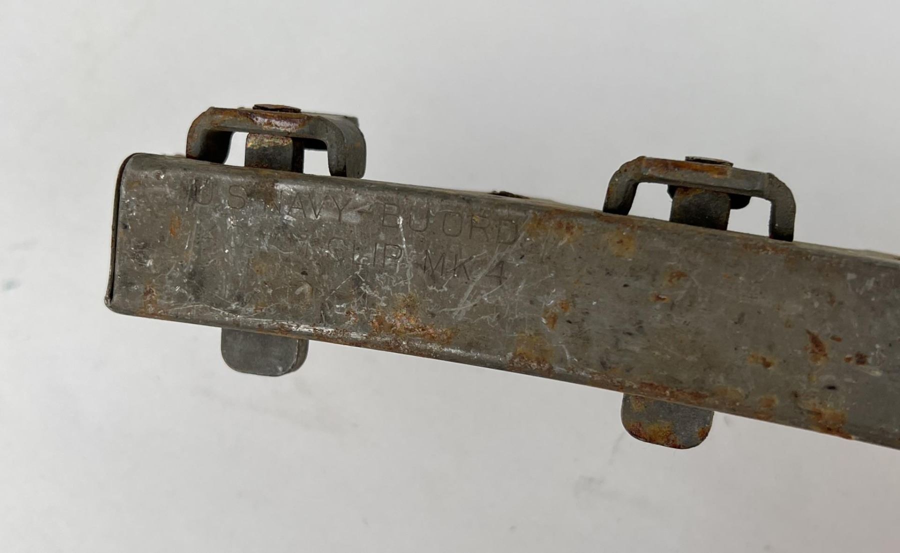 WW2 US Navy Bofors 40mm Shell Clip