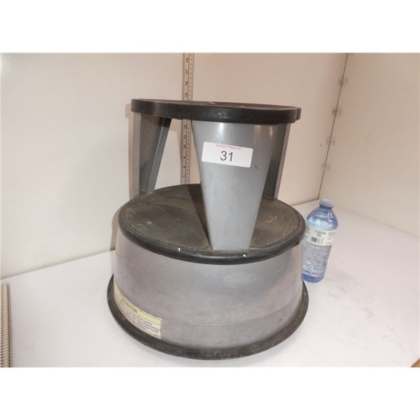 Circular Gray step stool