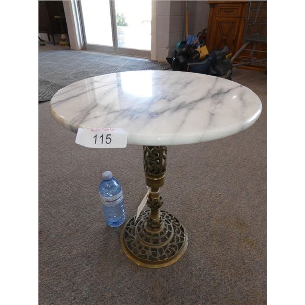 smal round marble table