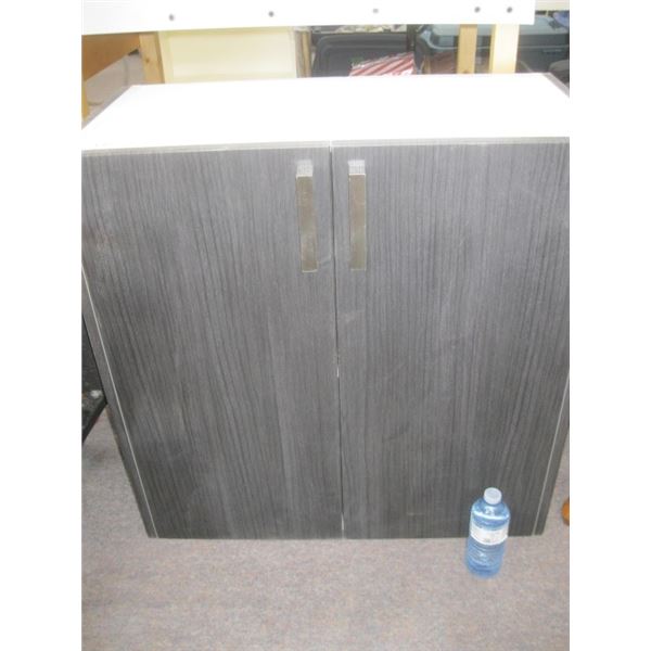 New top cupboard size 30" x 15" x 30"