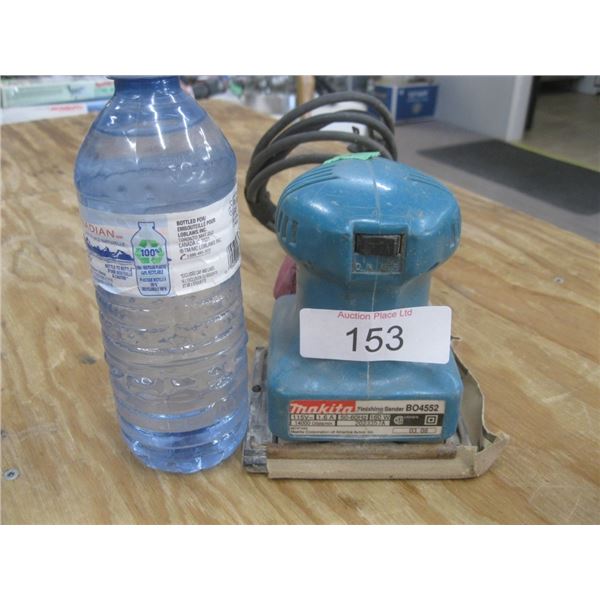 Makita finishing sander works
