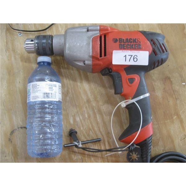 Black & Decker drill works