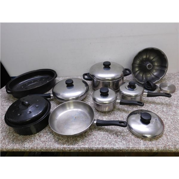 Lot of Vintage Cookware Pots Pans Meyers Stainless Steel and Enamelware Roasters, Bundt Cake Pan