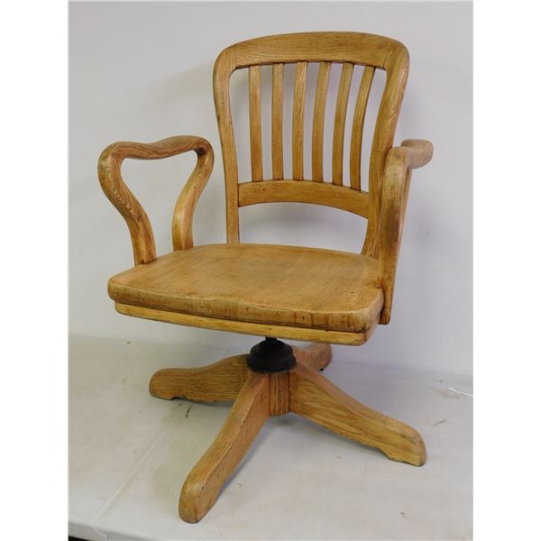 Antique Oak Office Chair H. Krug Furniture Co.